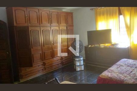 Casa à venda com 5 quartos, 208m² em Piratininga, Niterói