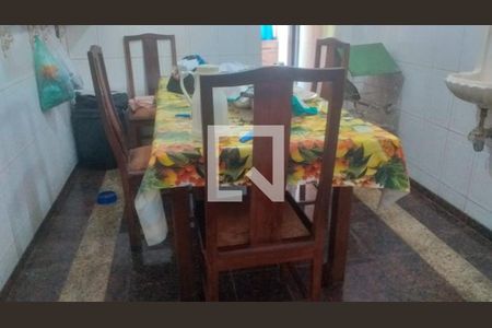 Casa à venda com 5 quartos, 208m² em Piratininga, Niterói