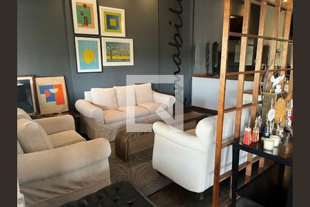 Casa à venda com 4 quartos, 280m² em Pendotiba, Niterói