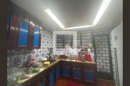 Casa à venda com 3 quartos, 197m² em São Francisco, Niterói