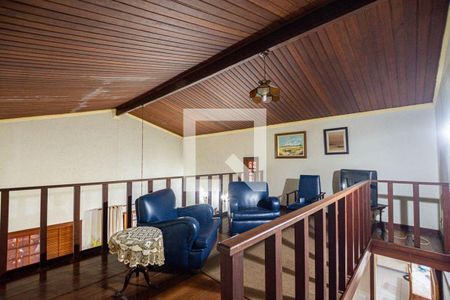 Casa à venda com 4 quartos, 440m² em Vila Progresso, Niterói