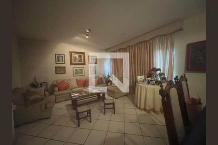 Casa à venda com 3 quartos, 249m² em São Francisco, Niterói
