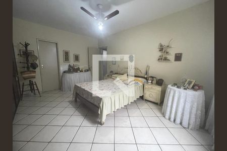 Casa à venda com 3 quartos, 249m² em São Francisco, Niterói