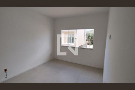 Casa à venda com 3 quartos, 118m² em Maravista, Niterói