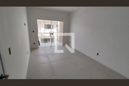 Casa à venda com 3 quartos, 118m² em Maravista, Niterói