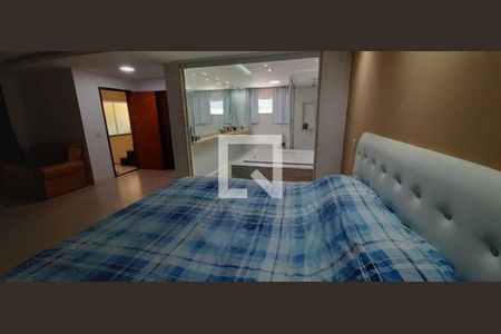 Casa à venda com 3 quartos, 403m² em Piratininga, Niterói