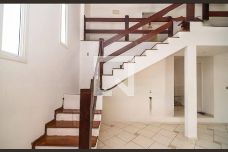 Casa à venda com 254m², 3 quartos e 6 vagas