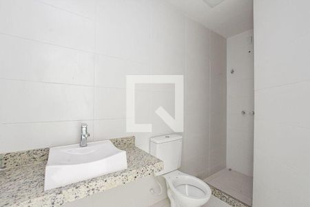 Casa à venda com 111m², 3 quartos e 2 vagasBanheiro da Suíte 2