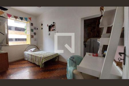 Casa à venda com 3 quartos, 140m² em Ingá, Niterói