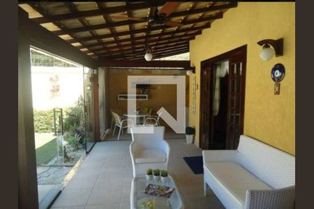 Casa à venda com 5 quartos, 176m² em Vila Progresso, Niterói