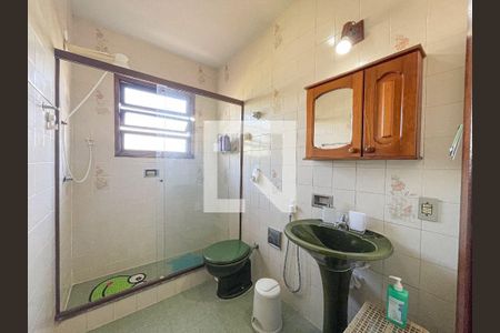 Casa à venda com 4 quartos, 315m² em Piratininga, Niterói