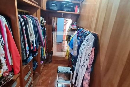 Casa à venda com 4 quartos, 471m² em Piratininga, Niterói