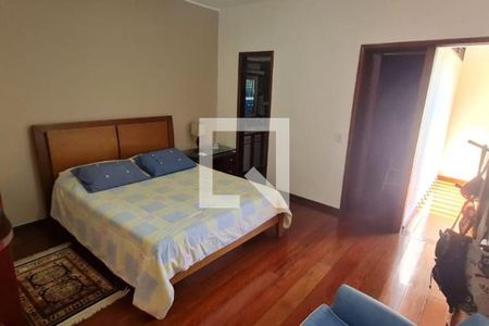 Casa à venda com 4 quartos, 471m² em Piratininga, Niterói