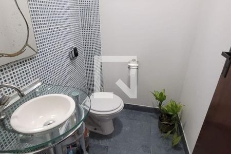 Casa à venda com 271m², 5 quartos e 4 vagas