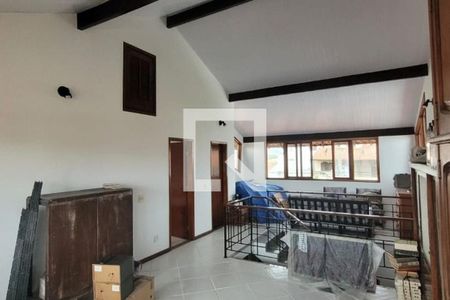 Casa à venda com 271m², 5 quartos e 4 vagas
