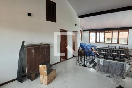 Casa à venda com 271m², 5 quartos e 4 vagas