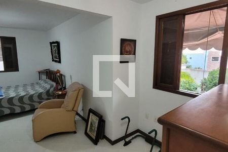 Casa à venda com 5 quartos, 271m² em Piratininga, Niterói