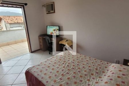 Casa à venda com 271m², 5 quartos e 4 vagas