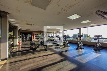 Casa de condomínio à venda com 300m², 4 quartos e 4 vagasÁrea externa