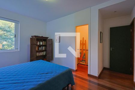 Casa de condomínio à venda com 300m², 4 quartos e 4 vagasQuarto 3