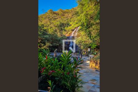 Casa de condomínio à venda com 300m², 4 quartos e 4 vagasÁrea externa