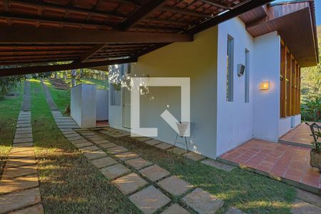 Casa de condomínio à venda com 300m², 4 quartos e 4 vagasÁrea externa