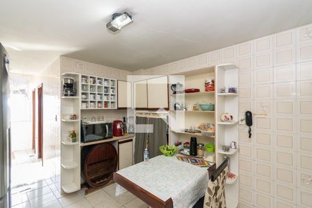 Apartamento à venda com 120m², 3 quartos e 2 vagasCozinha