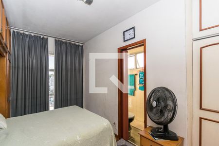 Apartamento à venda com 120m², 3 quartos e 2 vagasQuarto 2 Suíte