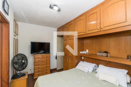 Apartamento à venda com 120m², 3 quartos e 2 vagasQuarto 2 Suíte