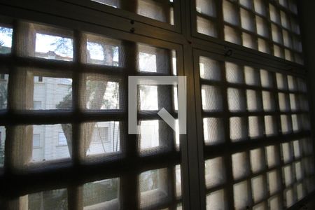 Apartamento à venda com 76m², 2 quartos e 1 vagaÁrea de Serviço