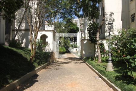 Apartamento à venda com 76m², 2 quartos e 1 vagaÁrea comum