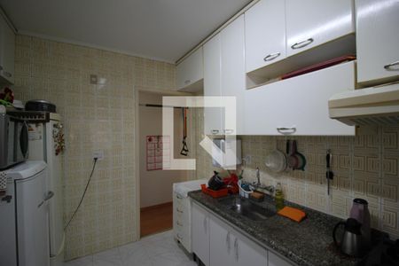 Apartamento à venda com 76m², 2 quartos e 1 vagaCozinha