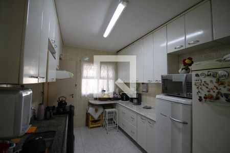 Apartamento à venda com 76m², 2 quartos e 1 vagaCozinha