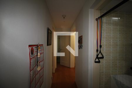 Corredor de apartamento à venda com 2 quartos, 76m² em Vila Sofia, São Paulo