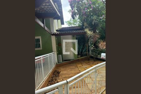 Casa à venda com 4 quartos, 260m² em Badu, Niterói