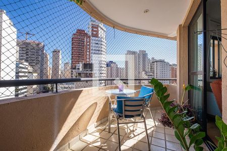 Sala - Varanda de apartamento à venda com 4 quartos, 120m² em Pinheiros, São Paulo
