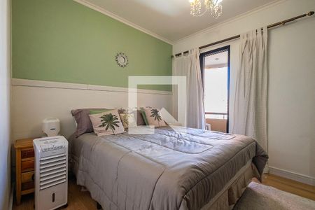 Apartamento à venda com 120m², 4 quartos e 3 vagas Apartamento à venda com 120m², 4 quartos e 3 vagasSuíte