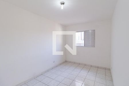 Quarto 2 de casa para alugar com 2 quartos, 80m² em Km 18, Osasco