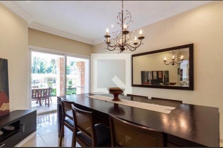 Casa de condomínio à venda com 1100m², 4 quartos e 6 vagas