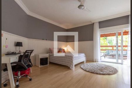 Casa de condomínio à venda com 1100m², 4 quartos e 6 vagas