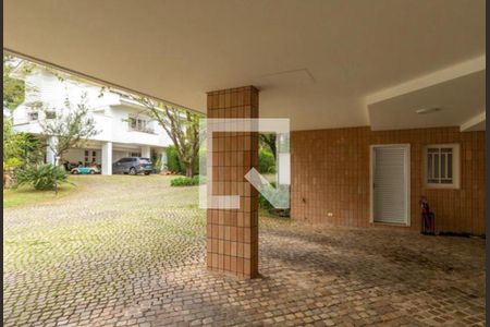 Casa de condomínio à venda com 1100m², 4 quartos e 6 vagas