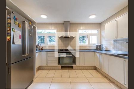 Casa de condomínio à venda com 1100m², 4 quartos e 6 vagas