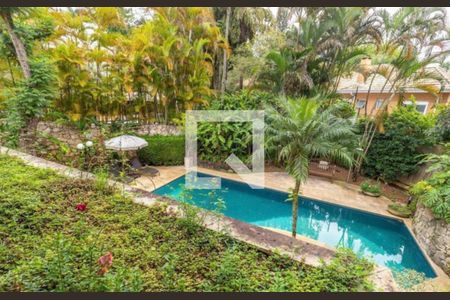 Casa de condomínio à venda com 1100m², 4 quartos e 6 vagas