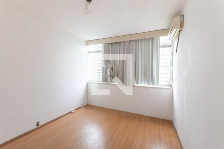 Suíte de apartamento para alugar com 3 quartos, 140m² em  Rio Comprido, Rio de Janeiro