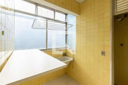Apartamento para alugar com 140m², 3 quartos e 1 vagaÁrea de Serviço