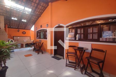 Casa de condomínio à venda com 191m², 4 quartos e 2 vagasChurrasqueira