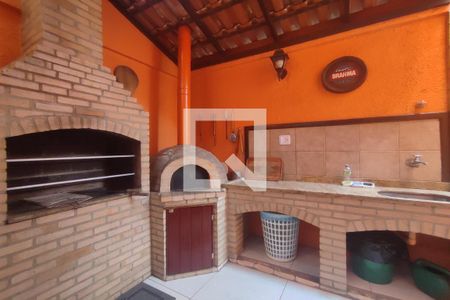 Casa de condomínio à venda com 191m², 4 quartos e 2 vagasChurrasqueira