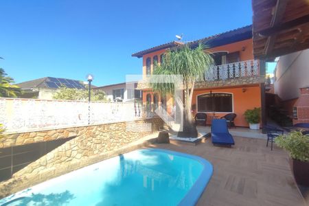 Casa de condomínio à venda com 191m², 4 quartos e 2 vagasÁrea comum