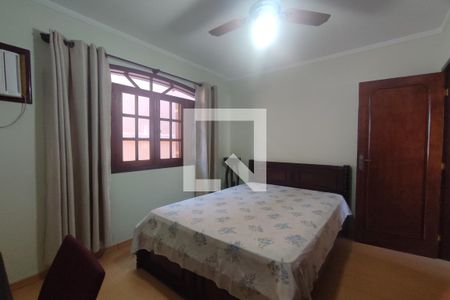 Casa de condomínio à venda com 191m², 4 quartos e 2 vagasQuarto 3