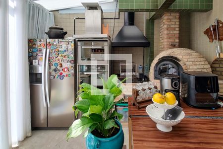 Apartamento para alugar com 140m², 3 quartos e 2 vagas Apartamento para alugar com 140m², 3 quartos e 2 vagasCozinha